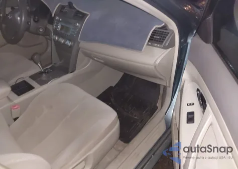 2009 Toyota Camry Le V6 from USA, damaged, VIN 4T1BK46KX9U585593